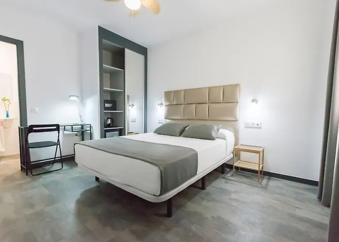 Bajondillo Cozy (adults Only) 3* 토레몰리노스