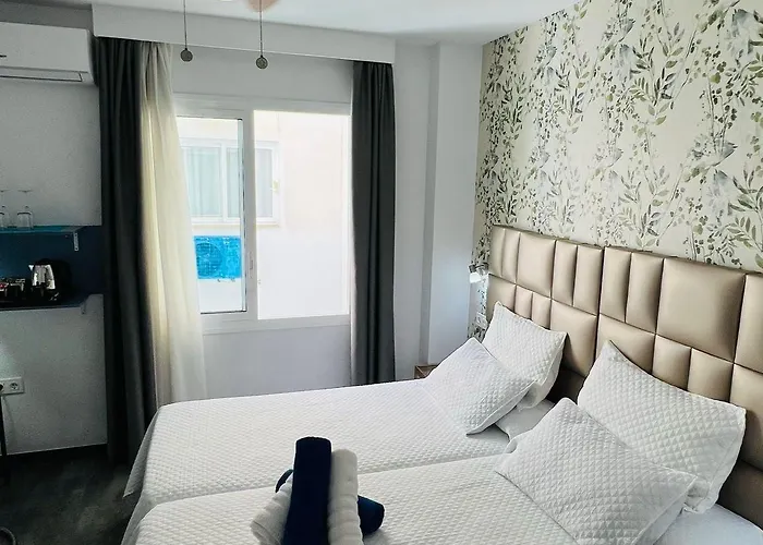 게스트하우스 Bajondillo Cozy (adults Only) 토레몰리노스